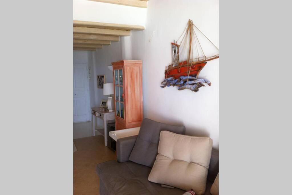 Pithos House Holiday home