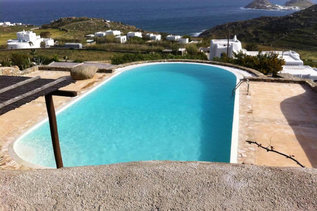 Pithos House Holiday home
