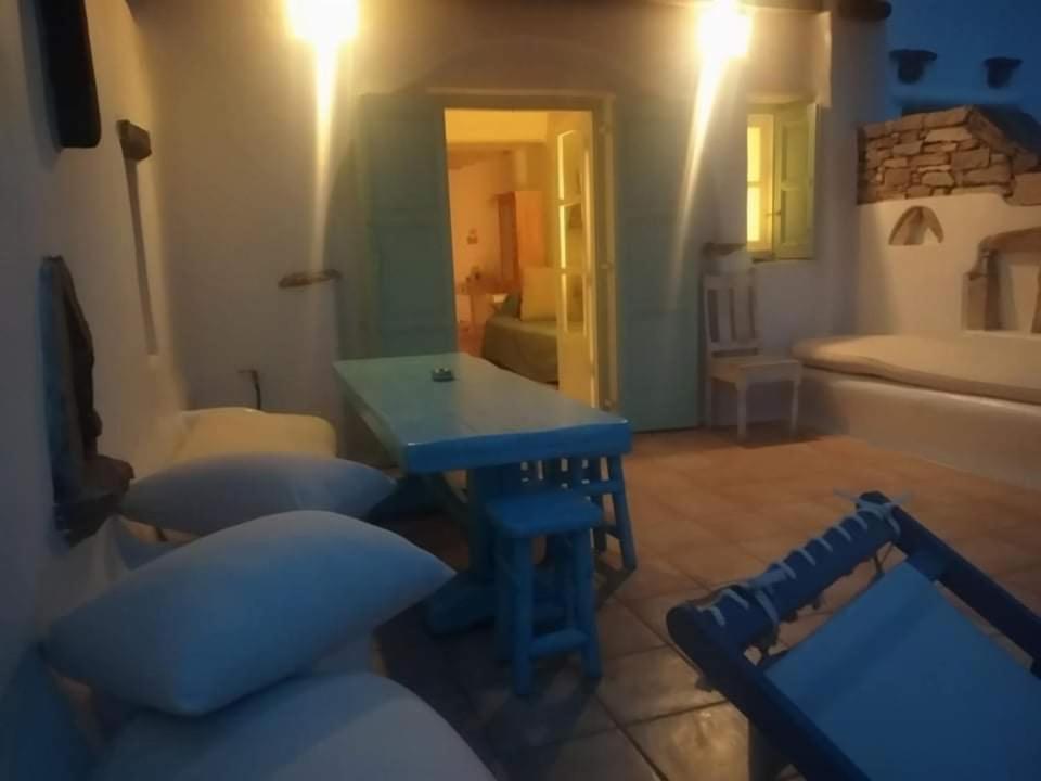 Pithos House Holiday home *